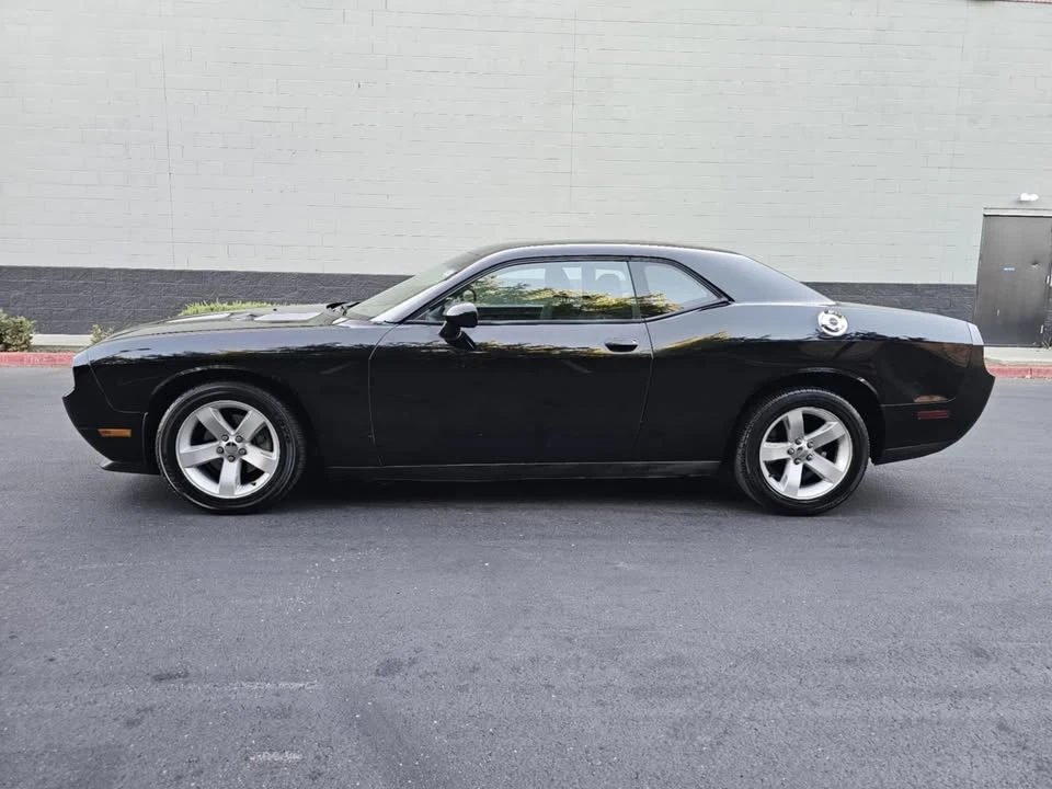 2013 Dodge Challenger 3rd Gen - Image 8 of 19