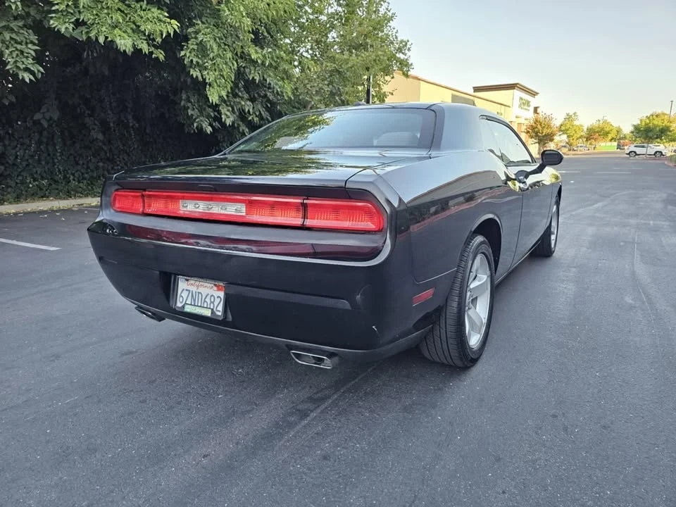 2013 Dodge Challenger 3rd Gen - Image 2 of 19