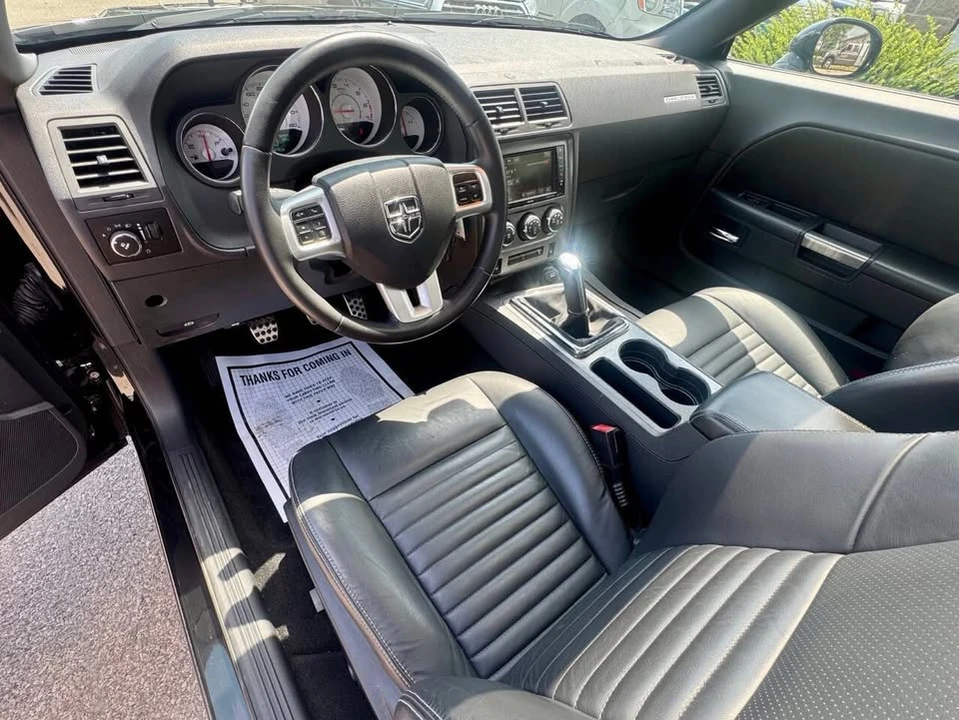 2013 Dodge Challenger 3rd Gen - Image 14 of 20
