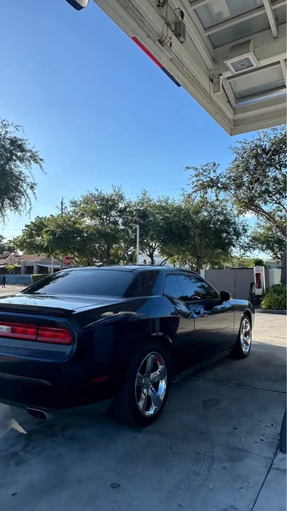 2013 Dodge Challenger 3rd Gen - Image 2 of 7