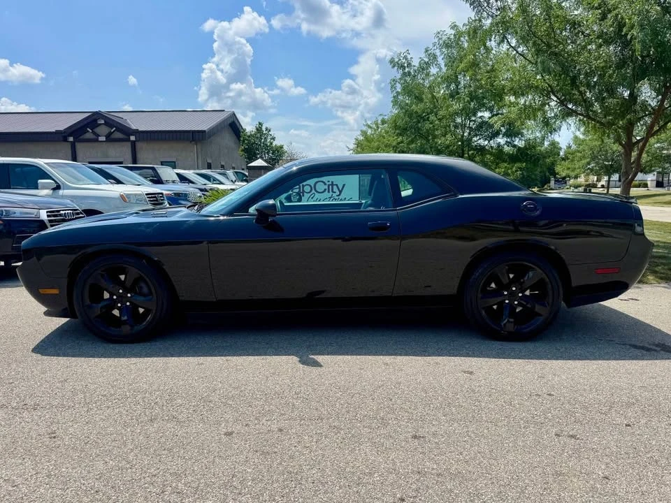 2013 Dodge Challenger 3rd Gen - Image 9 of 20