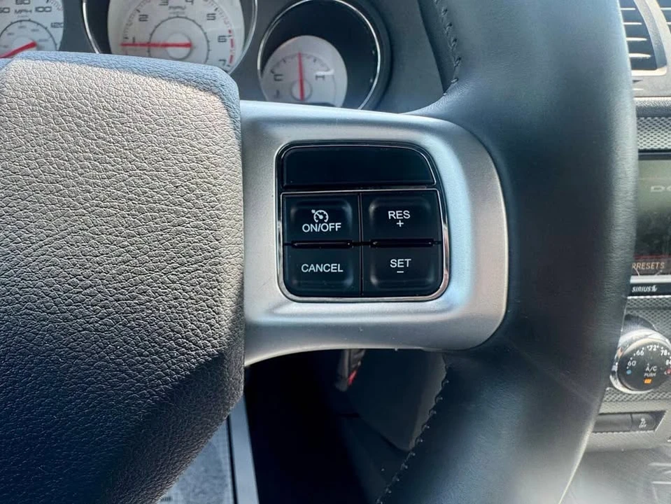 2013 Dodge Challenger 3rd Gen - Image 19 of 20