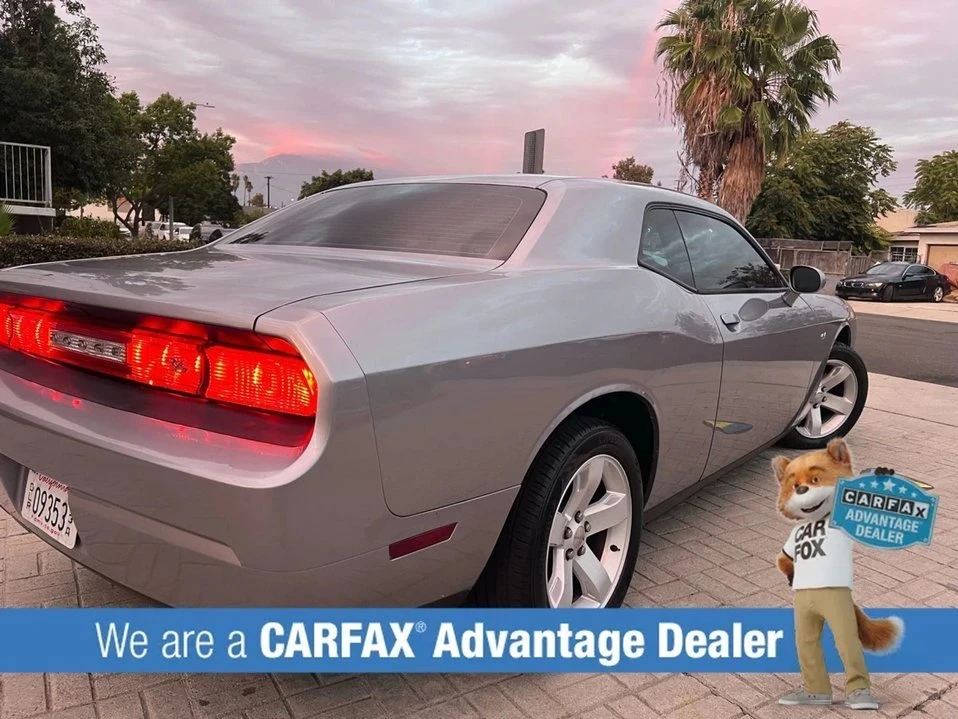 2013 Dodge Challenger 3rd Gen - Image 9 of 19