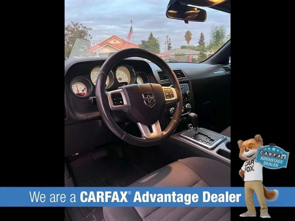 2013 Dodge Challenger 3rd Gen - Image 15 of 19