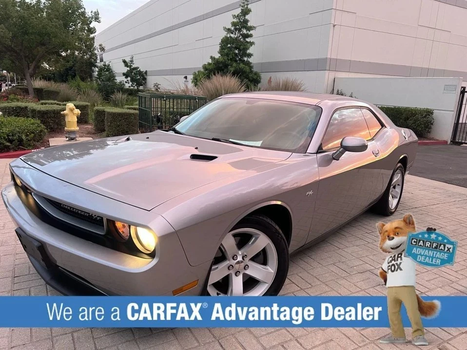 2013 Dodge Challenger 3rd Gen - Image 5 of 19