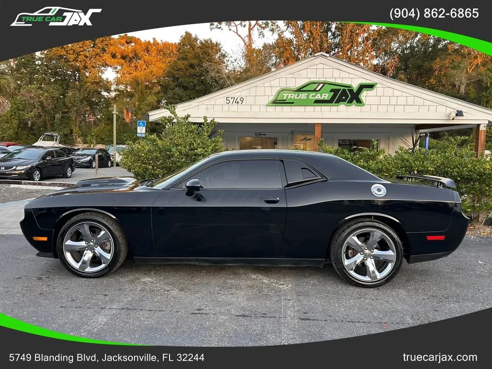 2013 Dodge Challenger 3rd Gen - Image 7 of 10
