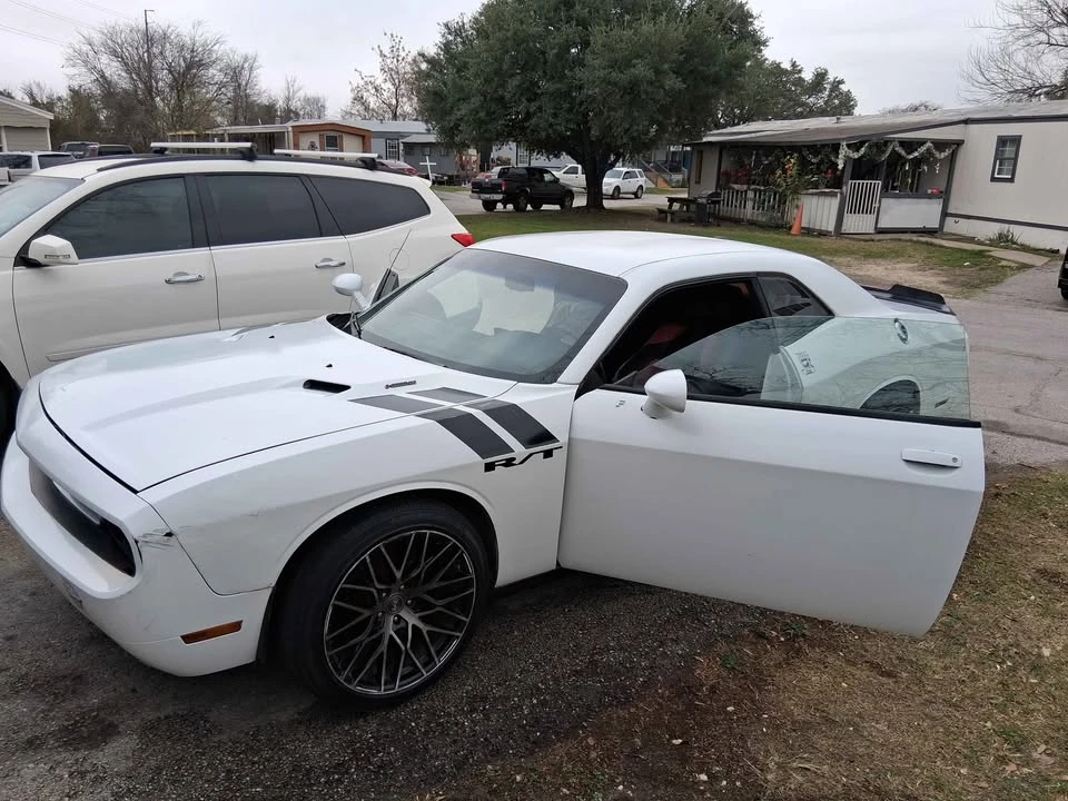 2013 Dodge Challenger 3rd Gen - Image 2 of 14