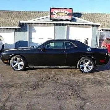 2013 Dodge Challenger SXT