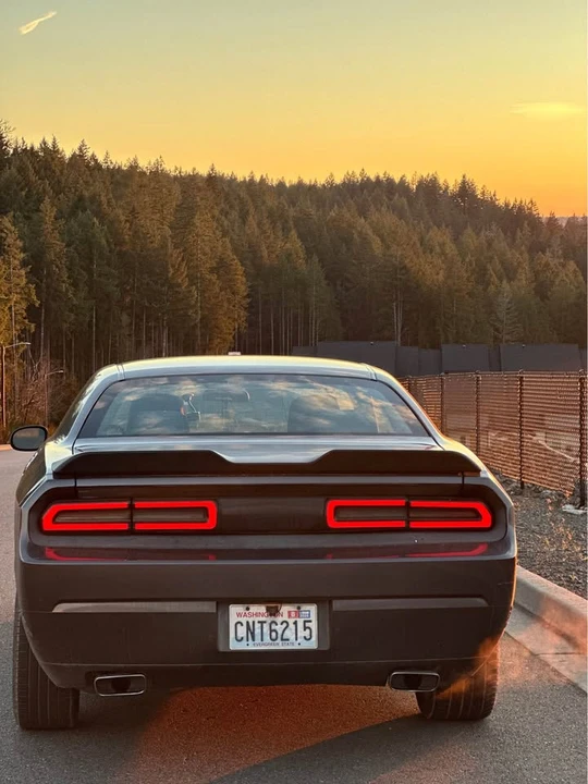 2013 Dodge Challenger 3rd Gen - Image 2 of 5
