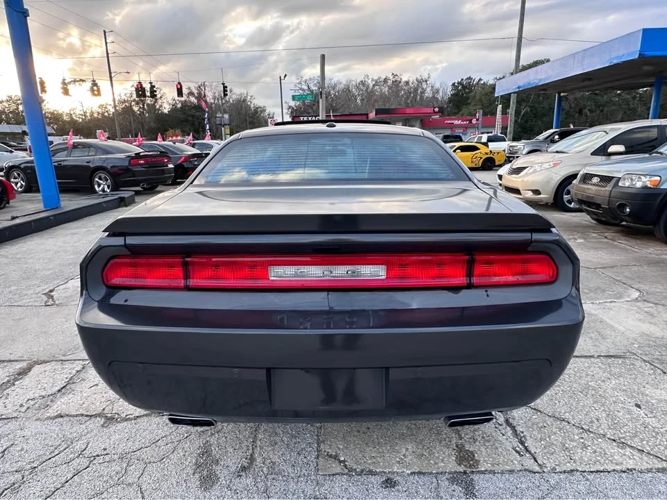 2013 Dodge Challenger 3rd Gen - Image 5 of 8