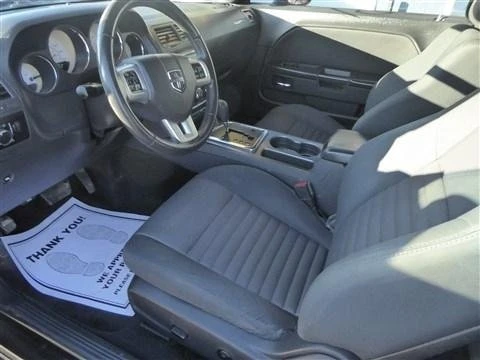 2013 Dodge Challenger 3rd Gen - Image 15 of 18