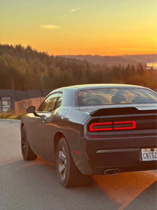 2013 Dodge Challenger 3rd Gen - Image 4 of 5