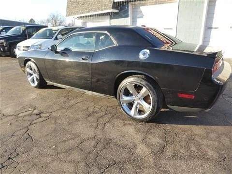 2013 Dodge Challenger 3rd Gen - Image 8 of 18