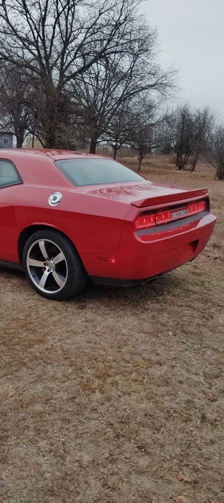 2013 Dodge Challenger 3rd Gen - Image 8 of 9