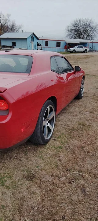 2013 Dodge Challenger 3rd Gen - Image 7 of 9