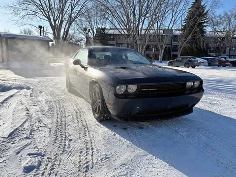 2013 Dodge Challenger SXT