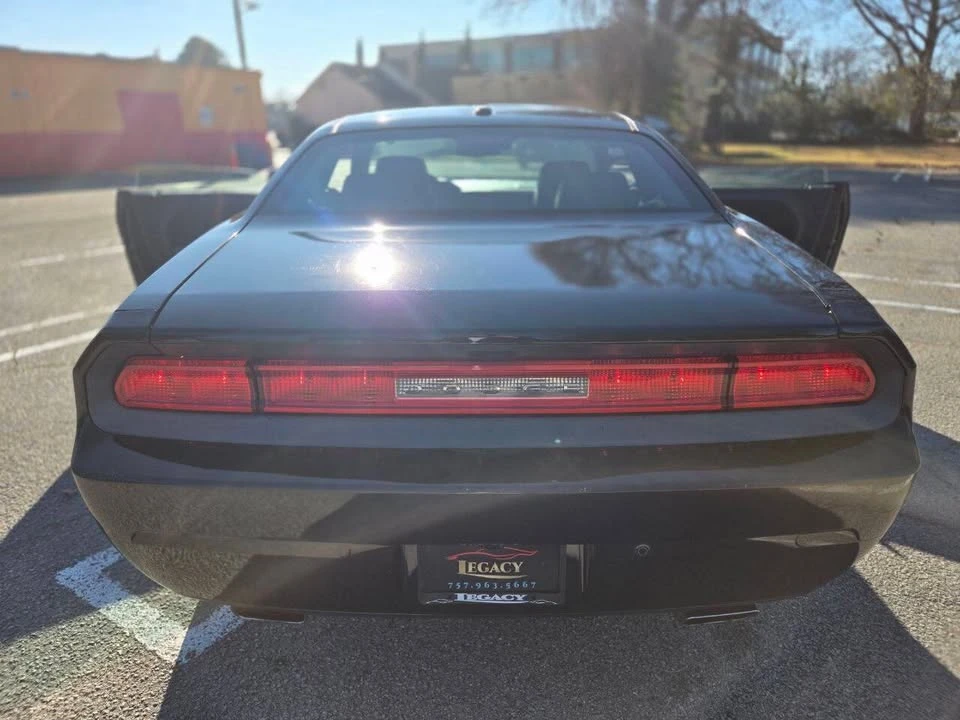 2013 Dodge Challenger 3rd Gen - Image 7 of 19