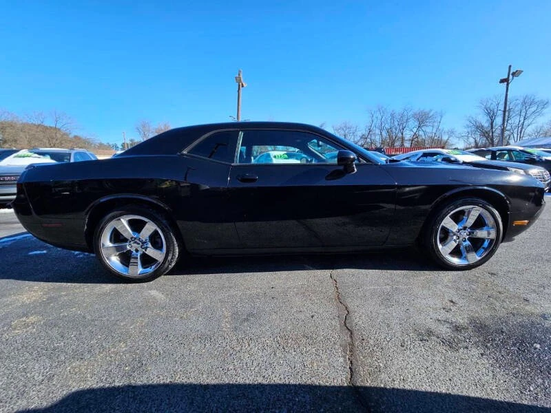 2013 Dodge Challenger 3rd Gen - Image 4 of 13