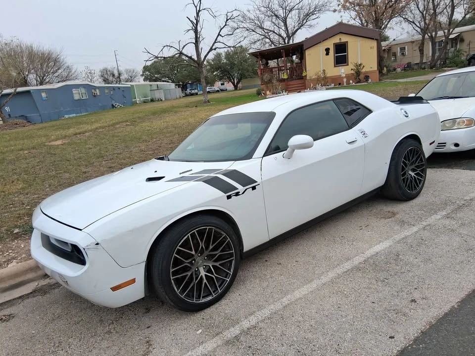 2013 Dodge Challenger 3rd Gen - Image 2 of 16