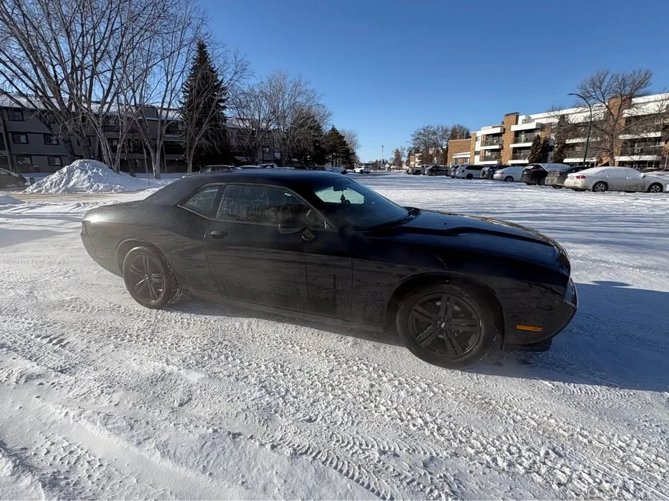 2013 Dodge Challenger 3rd Gen - Image 16 of 20