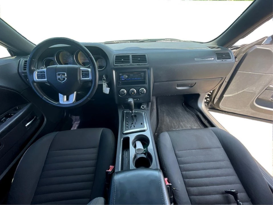 2013 Dodge Challenger 3rd Gen - Image 9 of 20