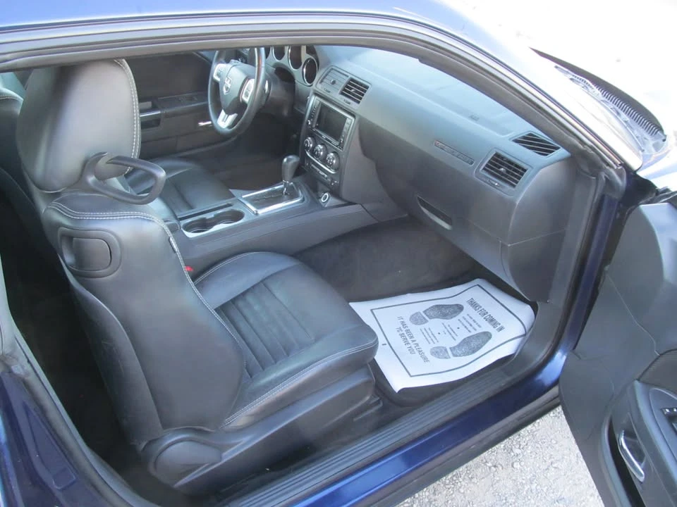 2013 Dodge Challenger 3rd Gen - Image 5 of 12