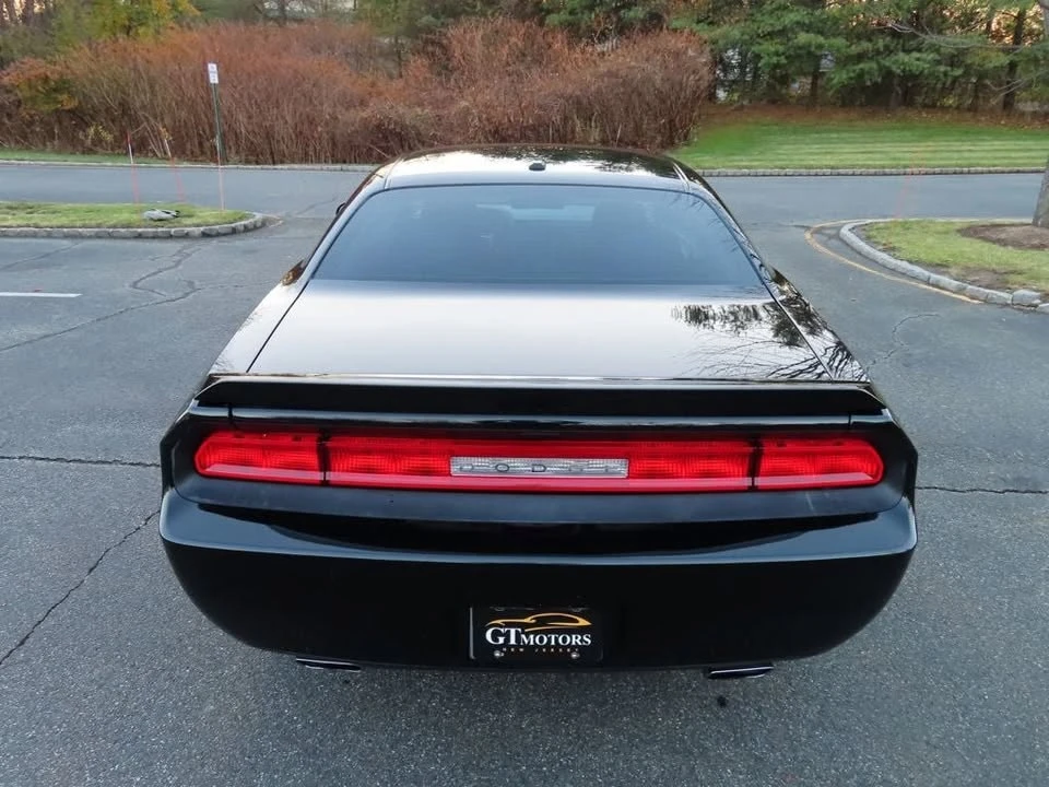 2013 Dodge Challenger 3rd Gen - Image 10 of 19