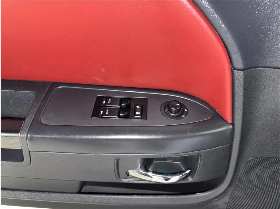 2013 Dodge Challenger 3rd Gen - Image 14 of 20