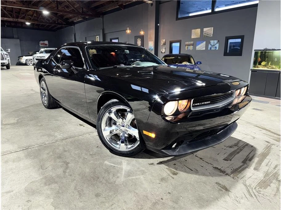 2013 Dodge Challenger 3rd Gen - Image 2 of 20