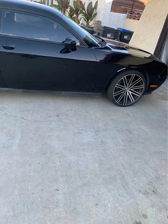 2013 Dodge Challenger 3rd Gen - Image 3 of 5