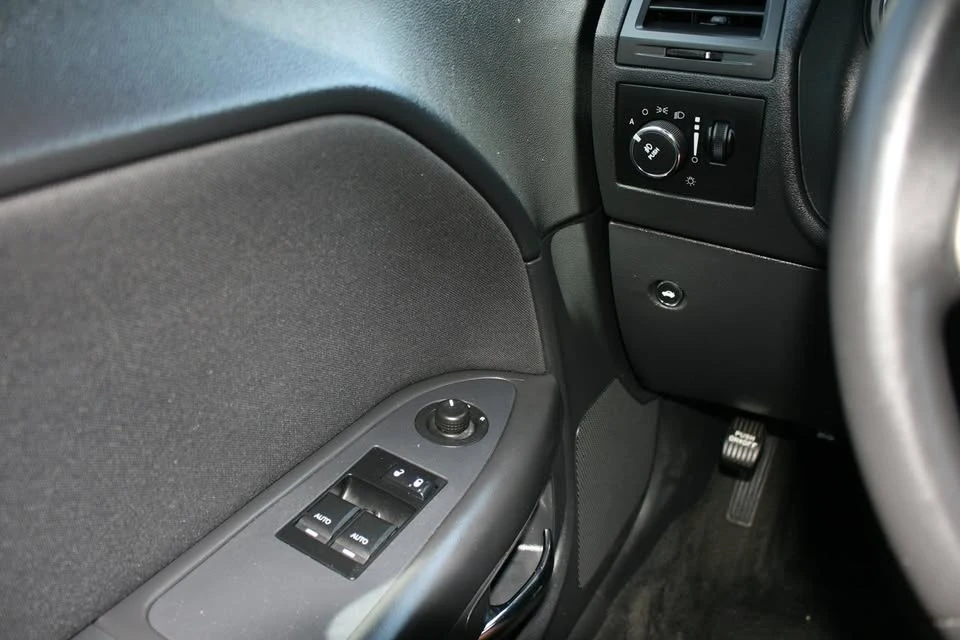 2013 Dodge Challenger 3rd Gen - Image 8 of 20