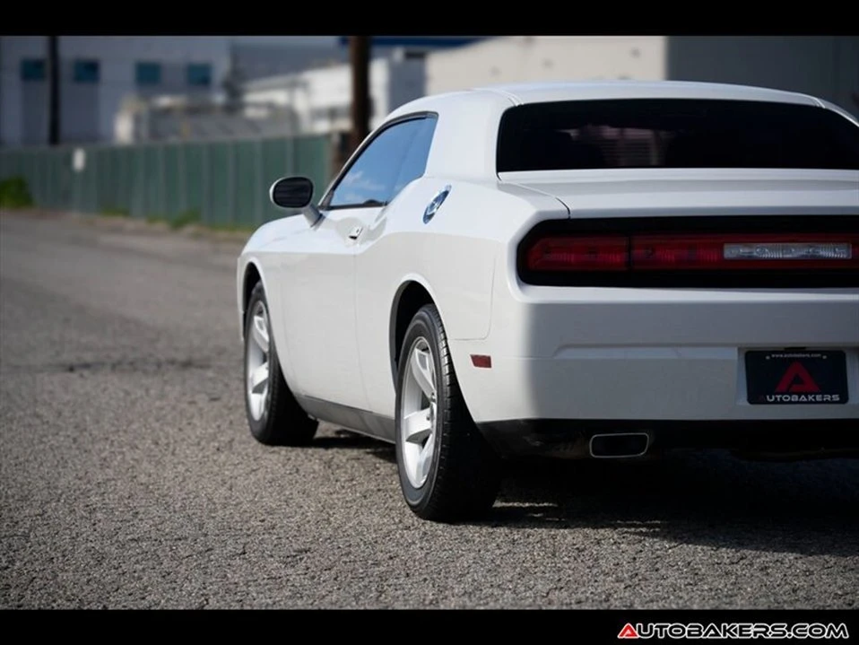 2013 Dodge Challenger 3rd Gen - Image 9 of 20