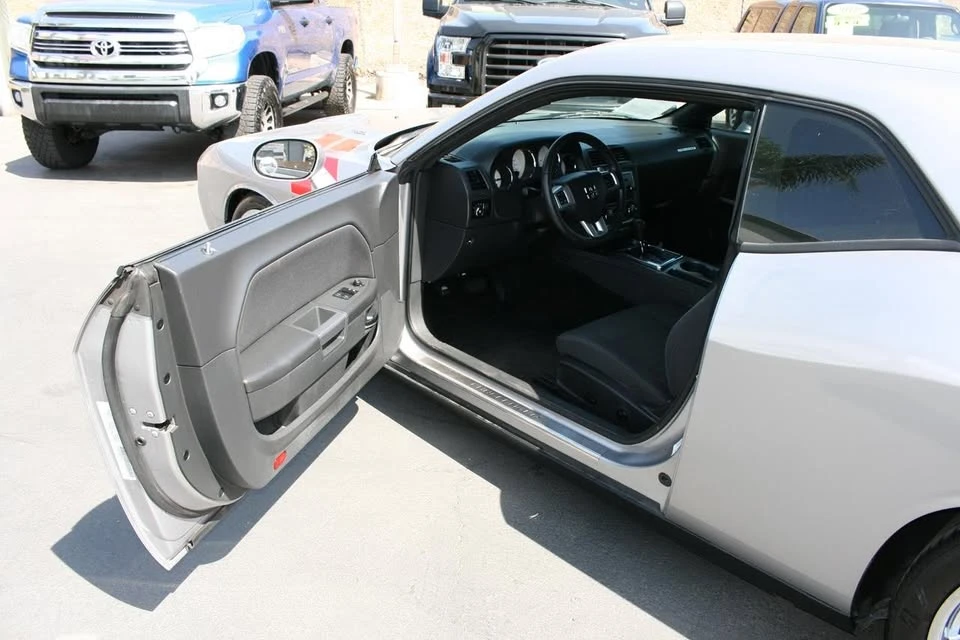 2013 Dodge Challenger 3rd Gen - Image 3 of 20