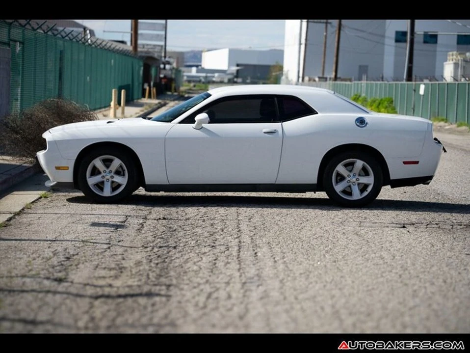 2013 Dodge Challenger 3rd Gen - Image 11 of 20