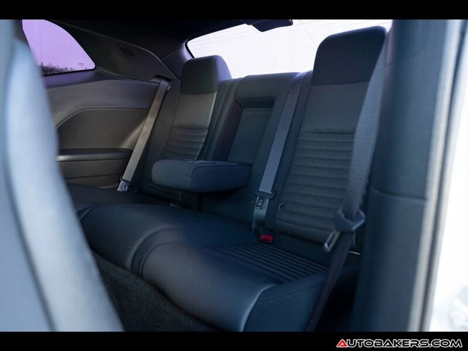 2013 Dodge Challenger 3rd Gen - Image 18 of 20