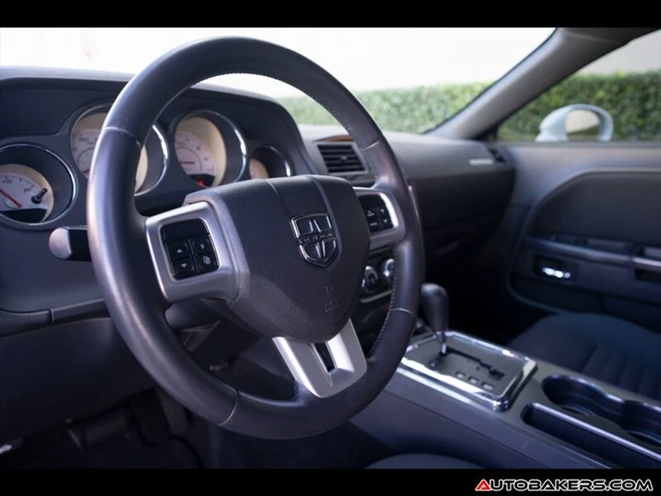 2013 Dodge Challenger 3rd Gen - Image 13 of 20