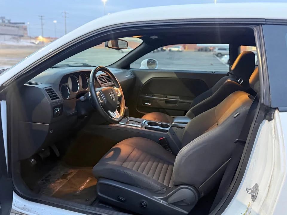 2013 Dodge Challenger 3rd Gen - Image 13 of 20