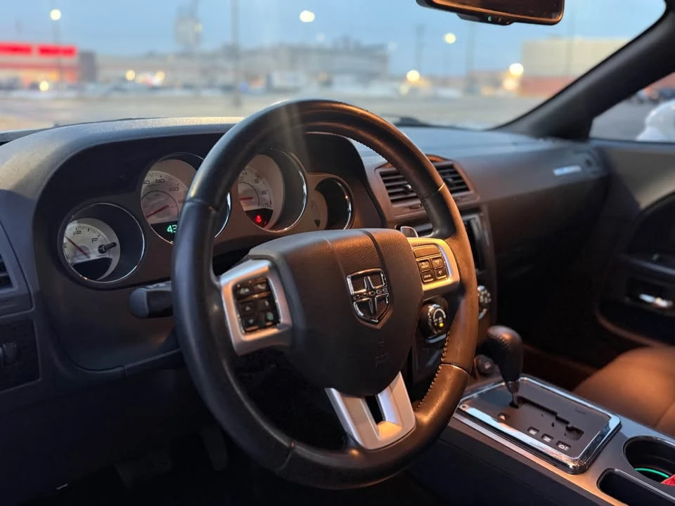2013 Dodge Challenger 3rd Gen - Image 14 of 20