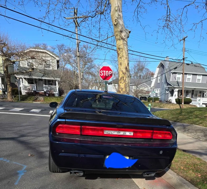 2013 Dodge Challenger 3rd Gen - Image 4 of 7