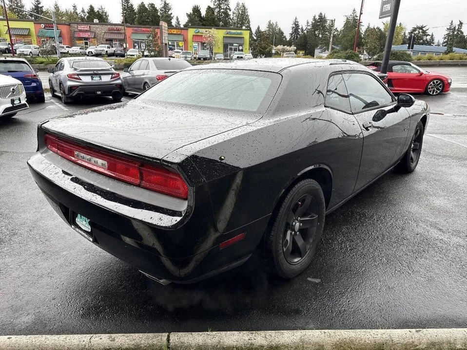 2013 Dodge Challenger 3rd Gen - Image 8 of 20