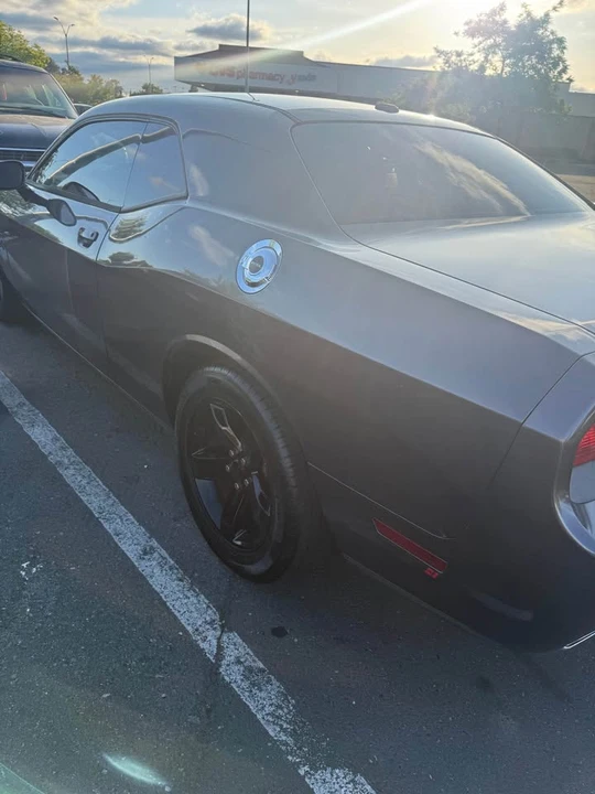 2013 Dodge Challenger 3rd Gen - Image 2 of 13