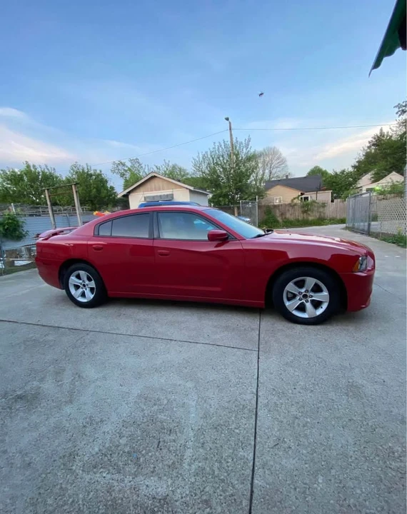 2013 Dodge Charger 7th Gen - Image 2 of 3