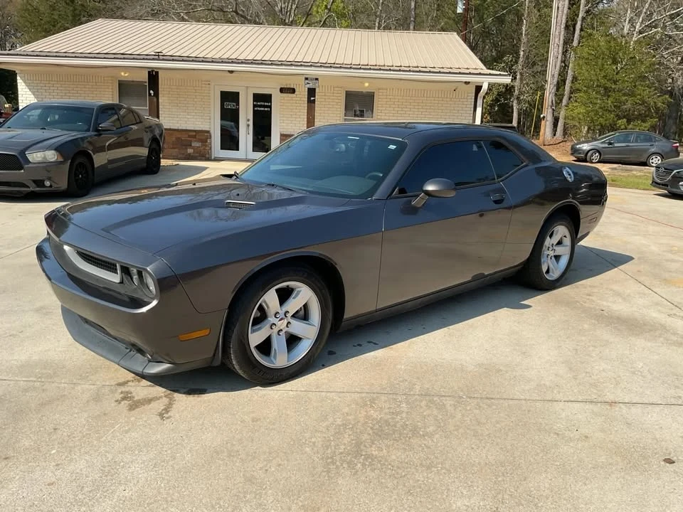 2013 Dodge Challenger 3rd Gen - Image 2 of 20