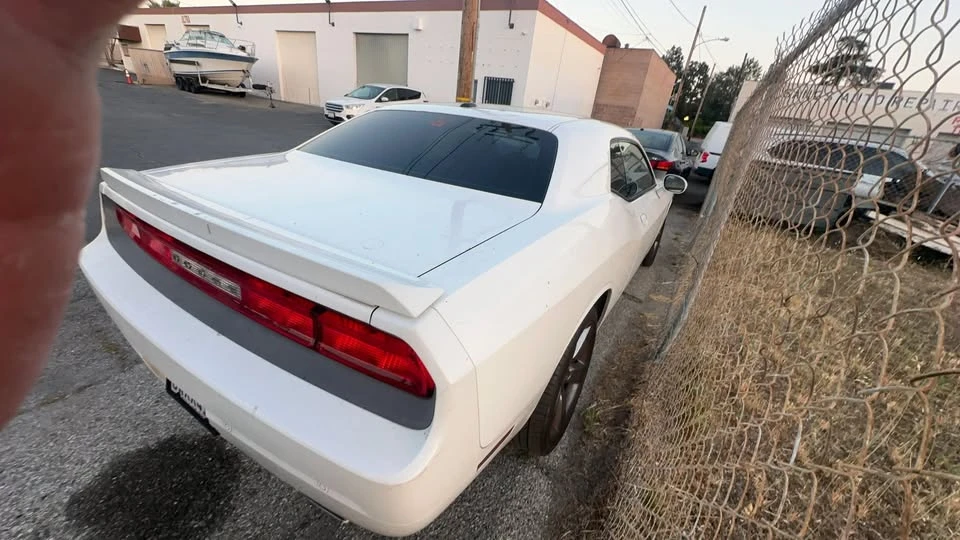 2013 Dodge Challenger 3rd Gen - Image 6 of 8