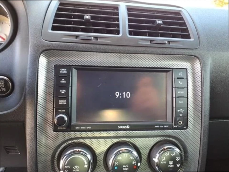 2013 Dodge Challenger 3rd Gen - Image 11 of 20