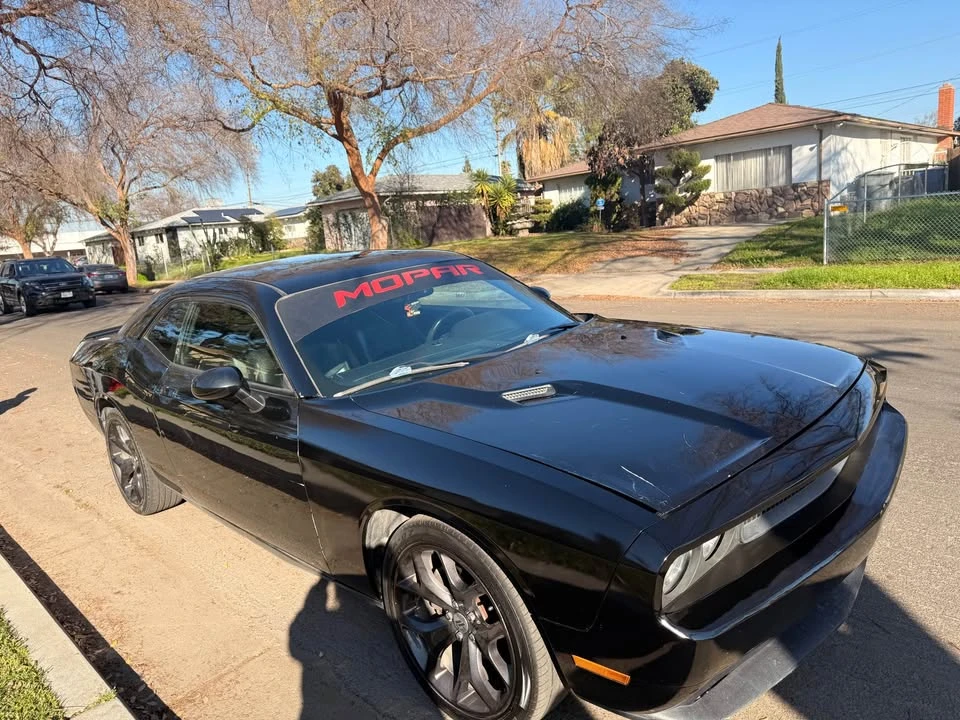 2013 Dodge Challenger 3rd Gen - Image 3 of 7