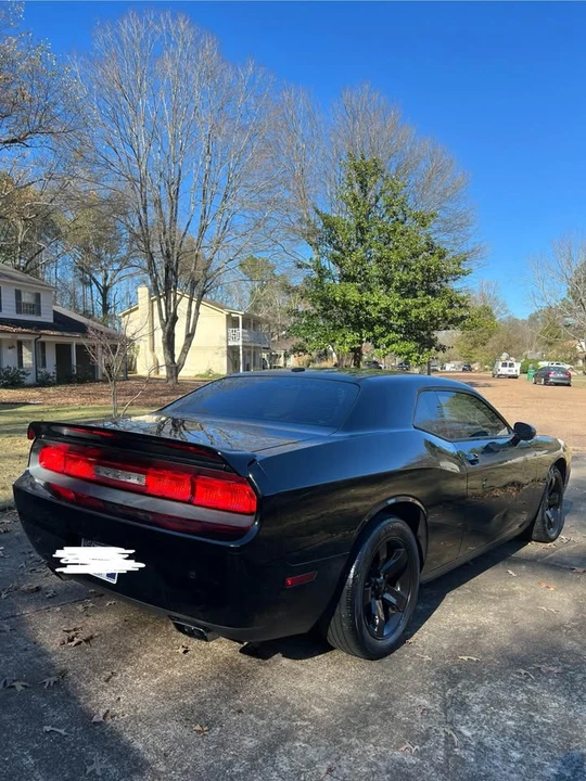 2013 Dodge Challenger 3rd Gen - Image 10 of 12