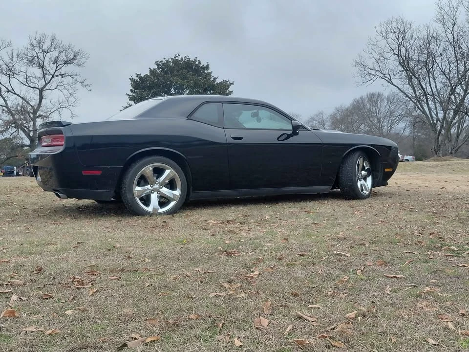 2013 Dodge Challenger 3rd Gen - Image 6 of 10