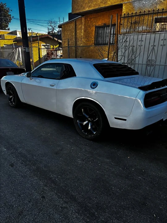 2013 Dodge Challenger 3rd Gen - Image 8 of 10