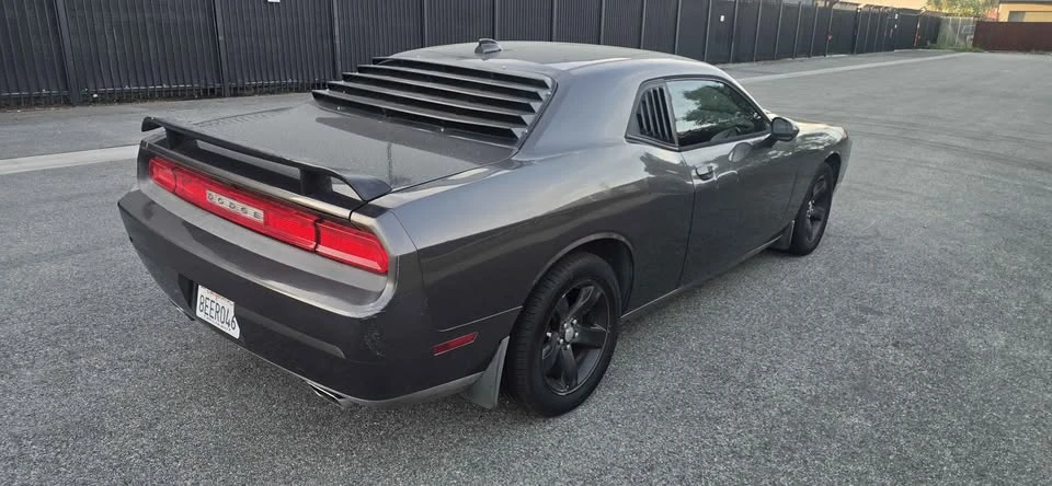 2013 Dodge Challenger 3rd Gen - Image 4 of 13